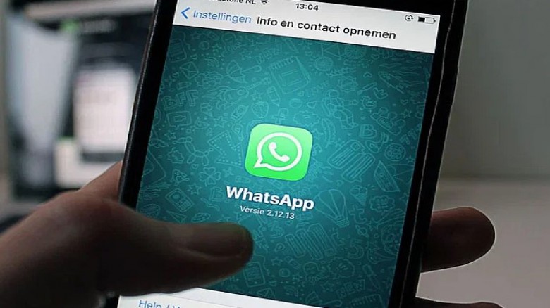 হোয়াটসঅ্যাপে মেটা এআই চ্যাটবটের কণ্ঠস্বর